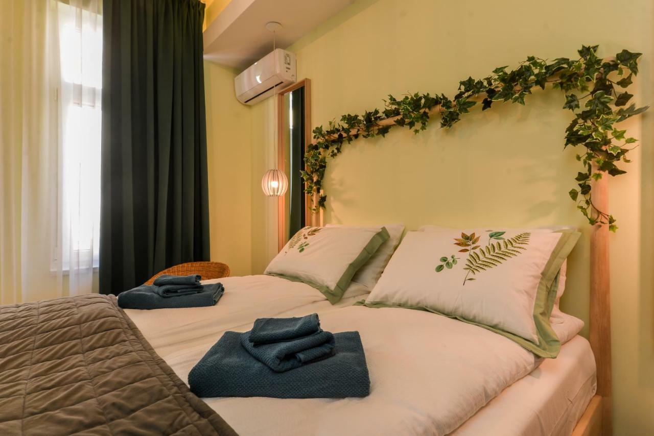 Chic 1Br With Terrace In Sofia City Center By Flat Mаnager المظهر الخارجي الصورة